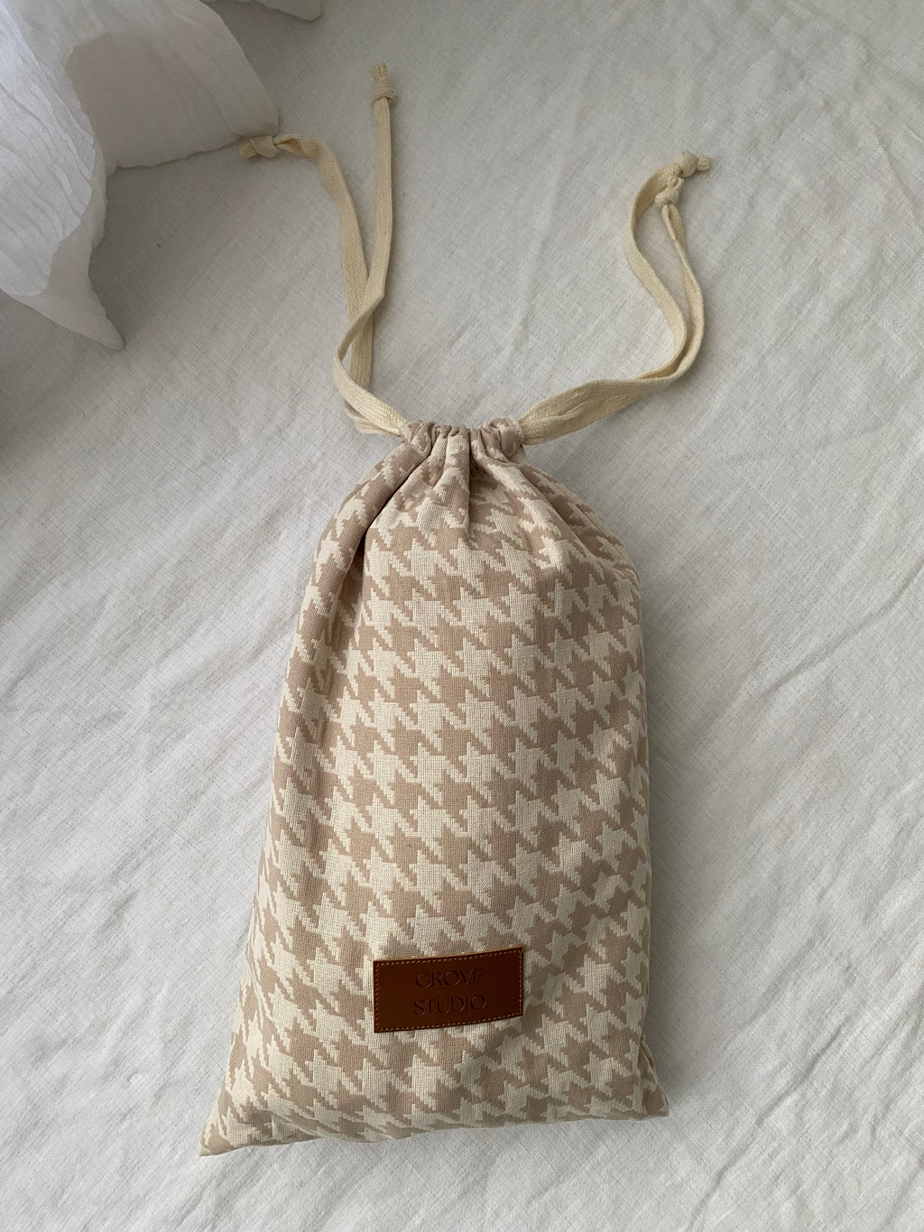 Heritage Baby Carrier - Houndstooth Beige