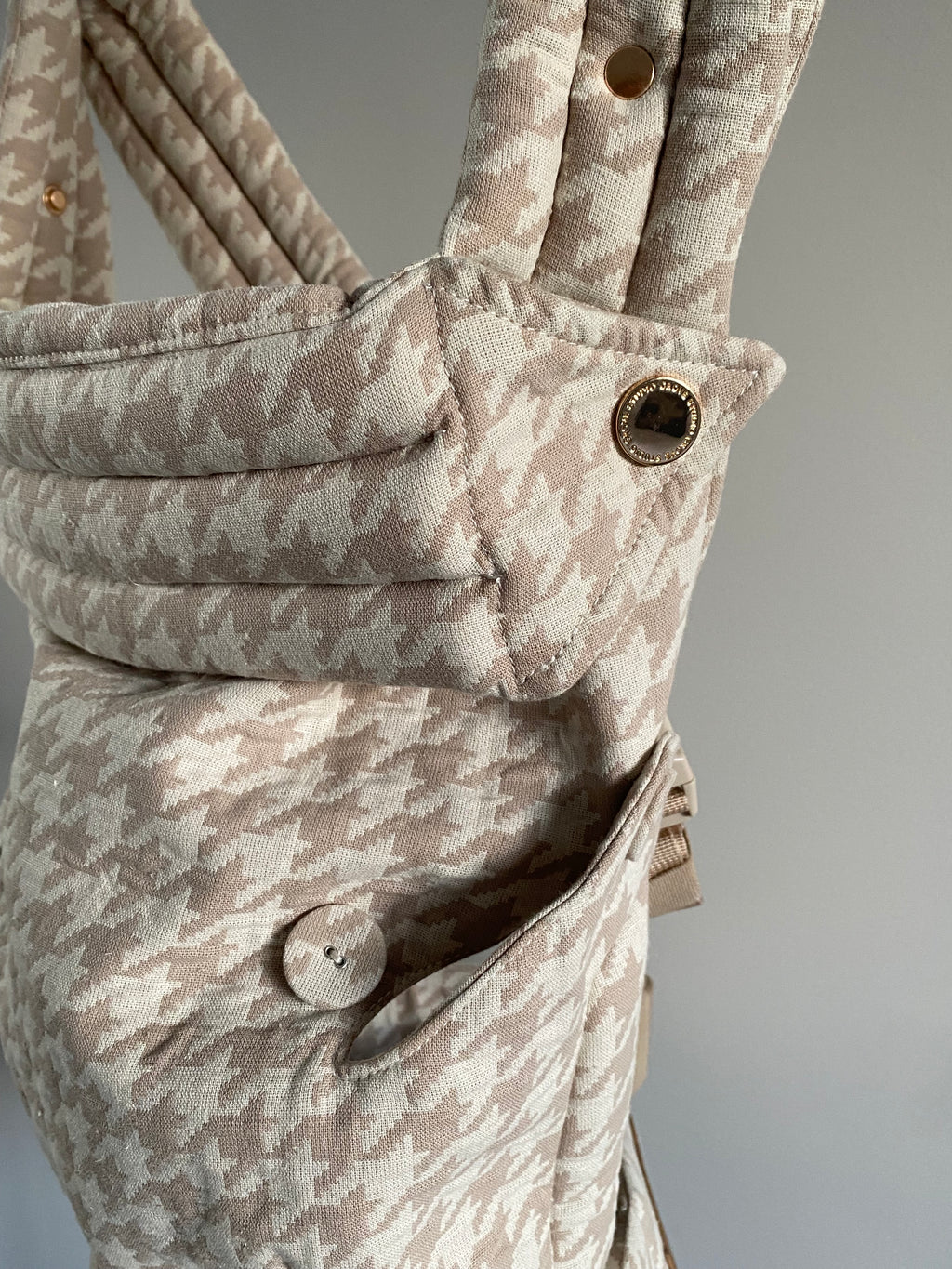 Heritage Baby Carrier - Houndstooth Beige